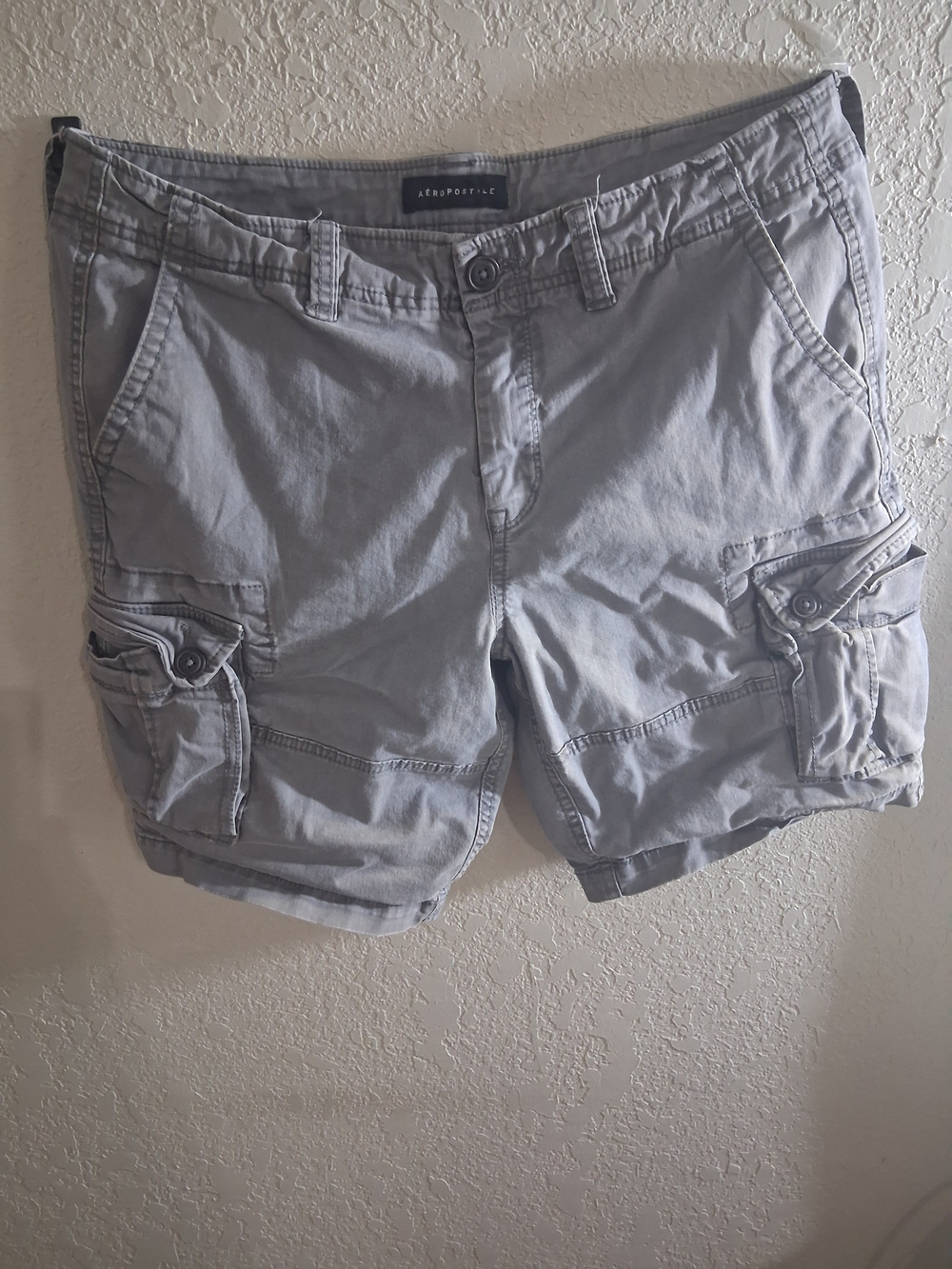 Aeropostale Women's Gray Cargo Shorts with Front Pockets